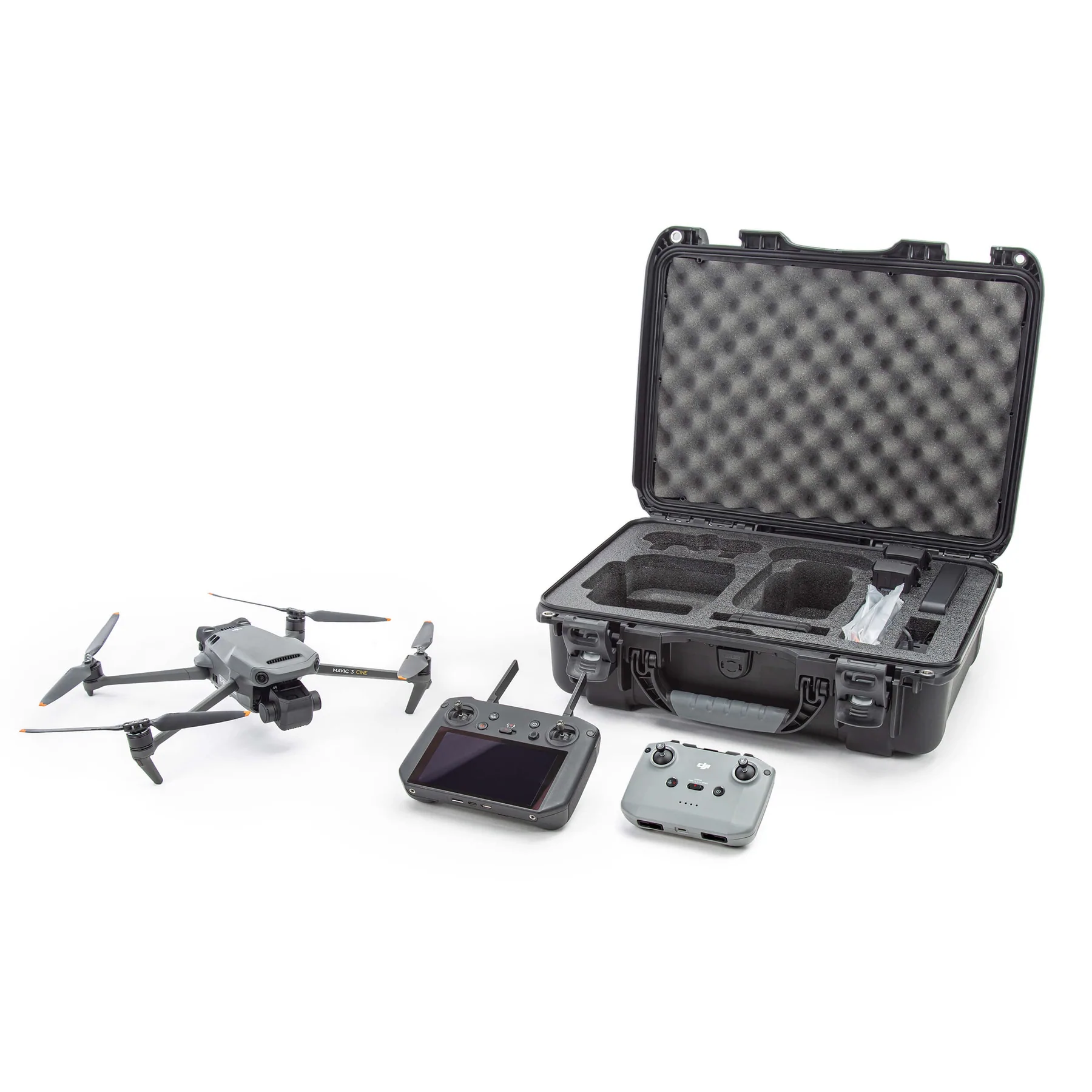 Nanuk | 925 Mavic 3 Fly More & Cine Combo & DJI RC PRO